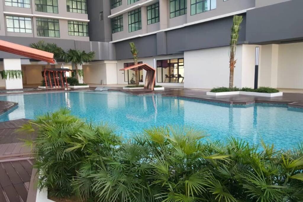 Conezion, Nice View, Beside Ioi City Mall, Opposite Hospital Serdang, Beside Uniteen And Upm, Putrajaya Exterior photo