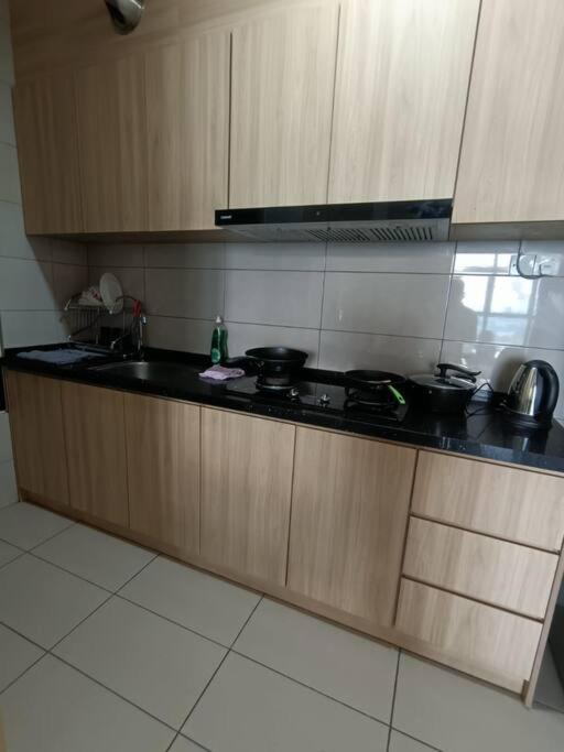 Conezion, Nice View, Beside Ioi City Mall, Opposite Hospital Serdang, Beside Uniteen And Upm, Putrajaya Exterior photo